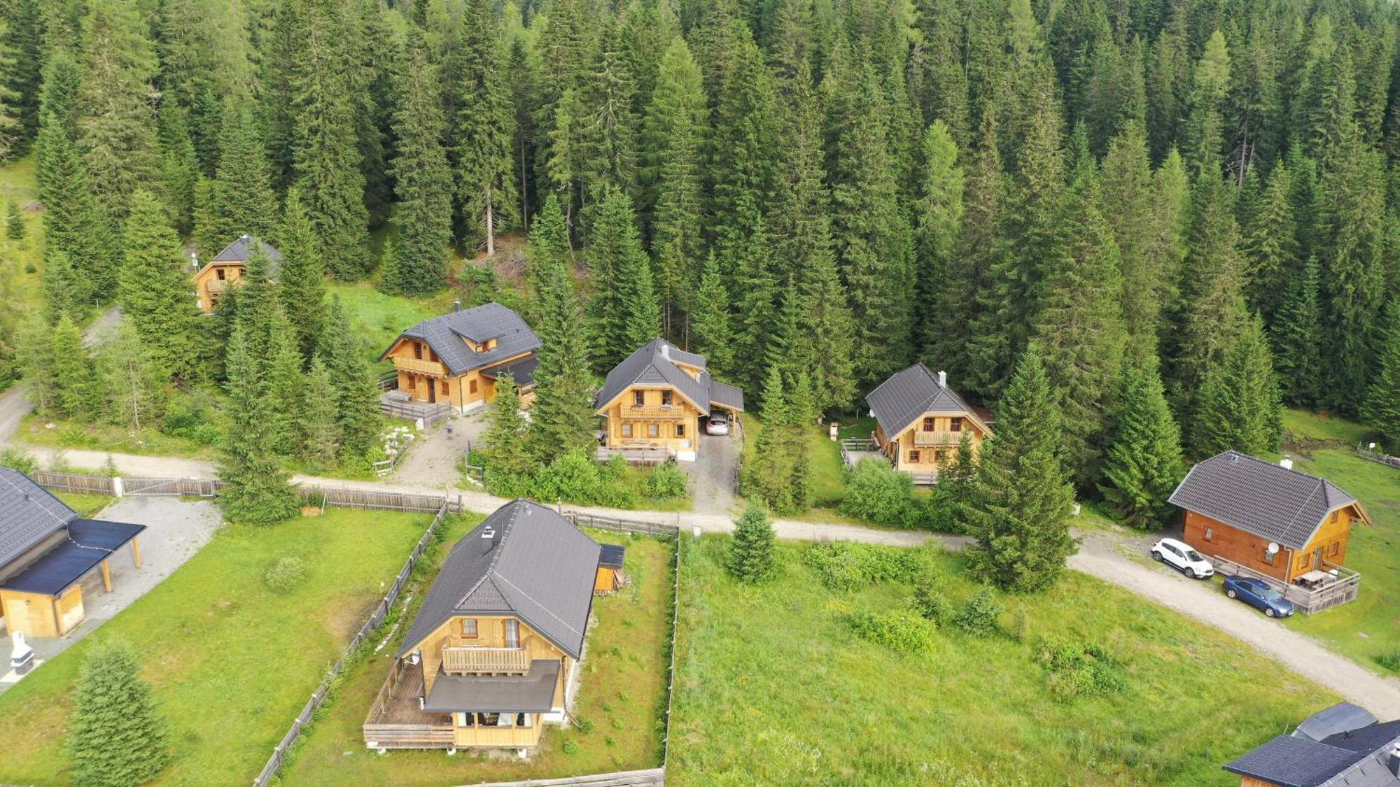 Almhaus & Almchalet Flattnitz Exterior photo